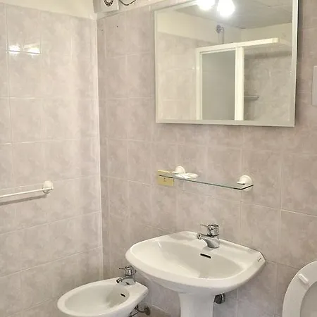 La Pesa ベッド・アンド・ブレックファスト Poiano